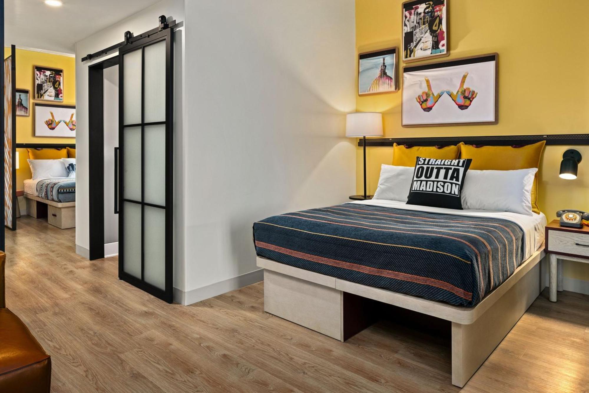 Hotel Moxy Madison Downtown Esterno foto