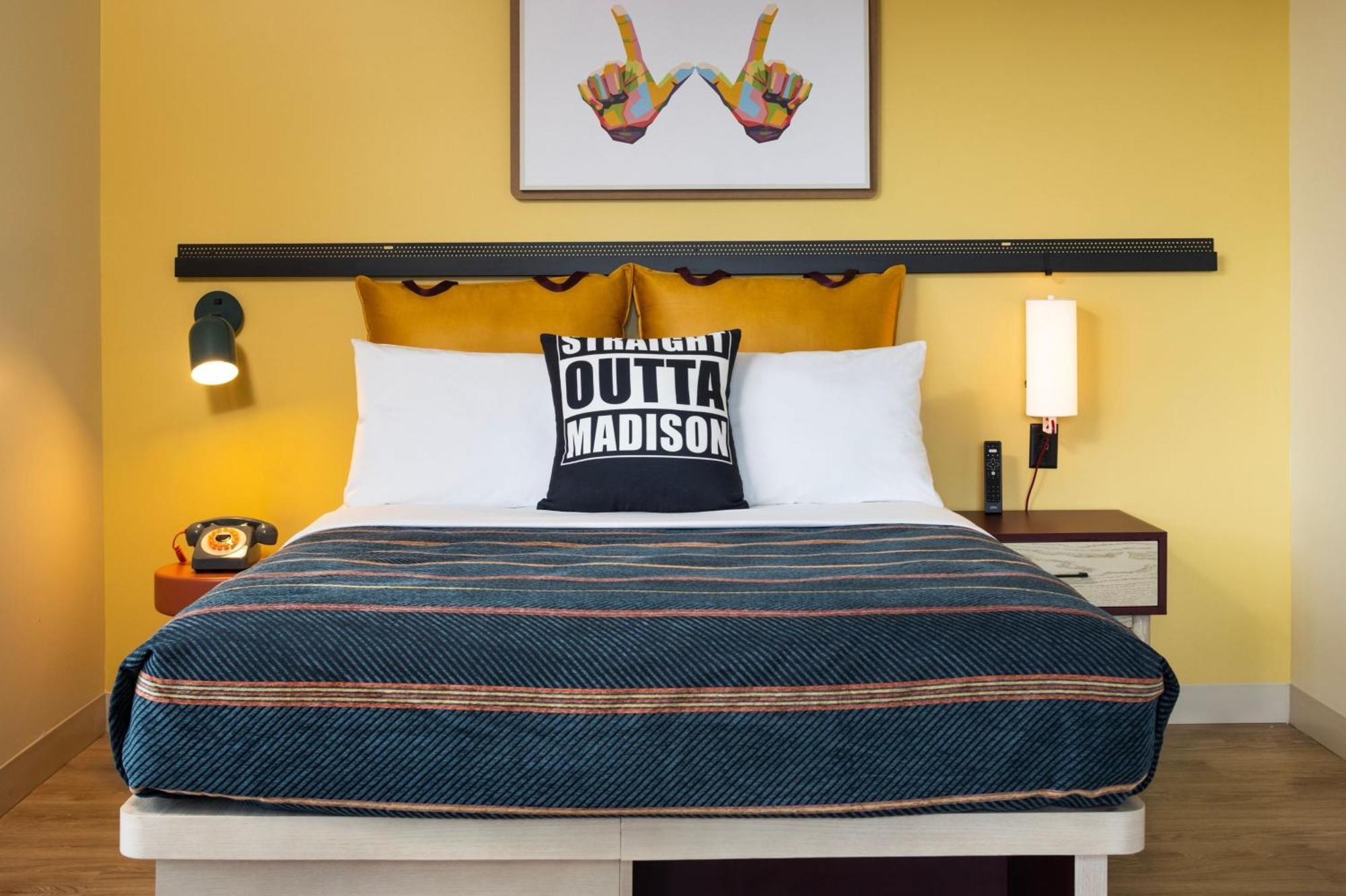 Hotel Moxy Madison Downtown Esterno foto