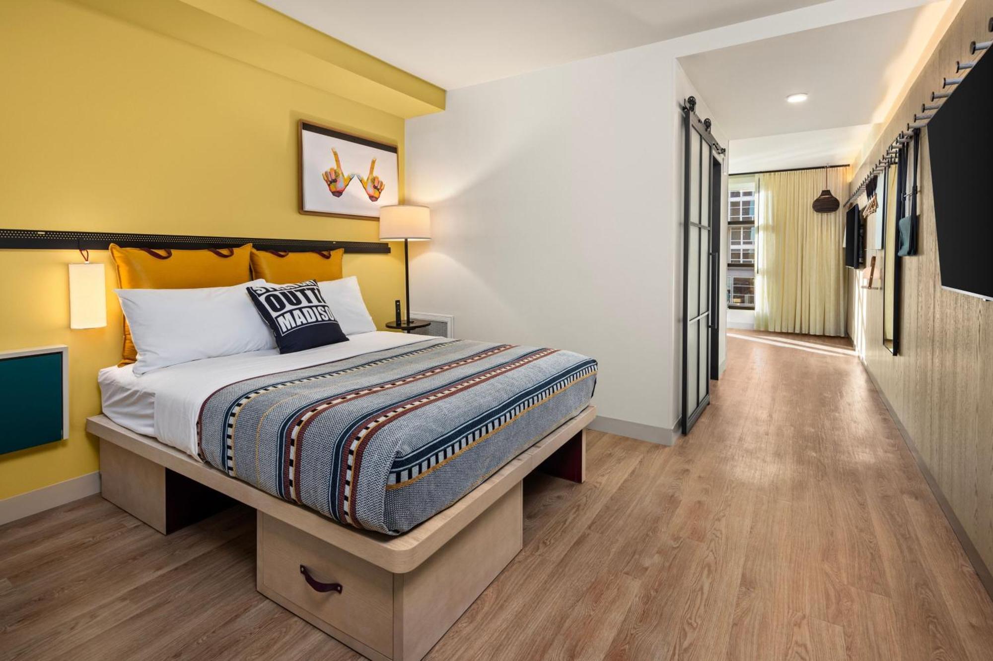 Hotel Moxy Madison Downtown Esterno foto